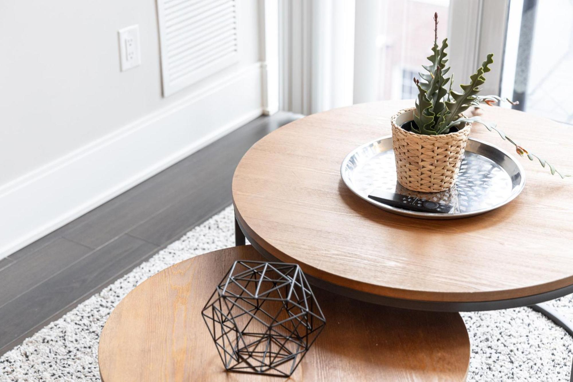 Dwtn Condo Near Cn Tower! W/ Free Parking โตรอนโต ภายนอก รูปภาพ